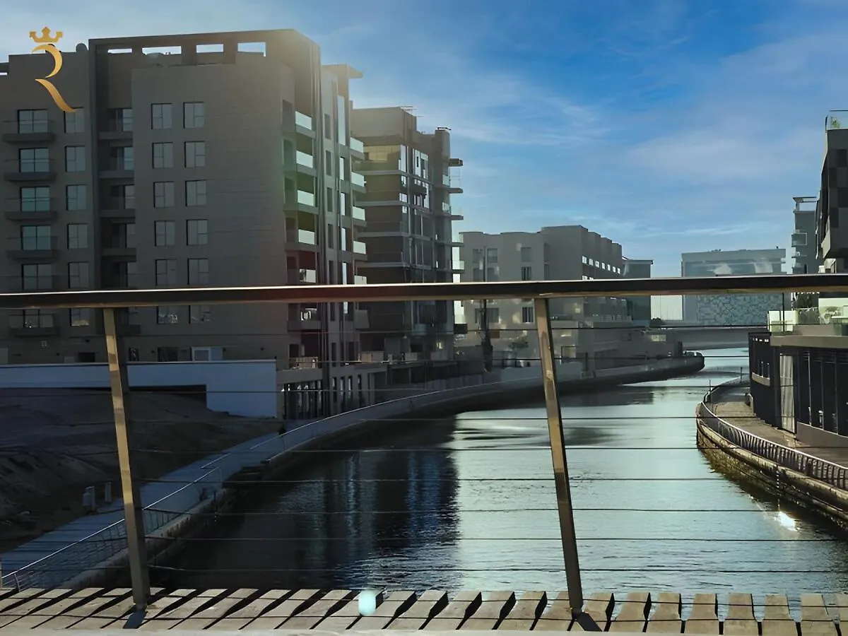 Appartamento Trendy 1Br With Pool N Gym In Raha Loft Abu Dhabi 0*,